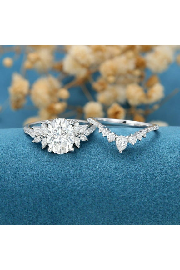 Cow Jewel 14K White Gold 2.3 Ct Oval Cut Diamond Ring - Engagement & Wedding Jewelry with Matching Band for Women - Modern Bridal Set Ring - Party Wear Diamond Jewelry