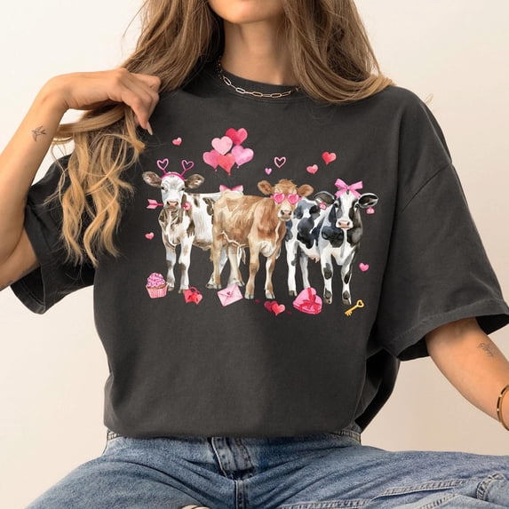 Cow Valentine Shirt, Cow Coquette Bow Valentine Day Shirt, Cow T-shirt, Valentine Cow Lover Gift All Size S-5Xl