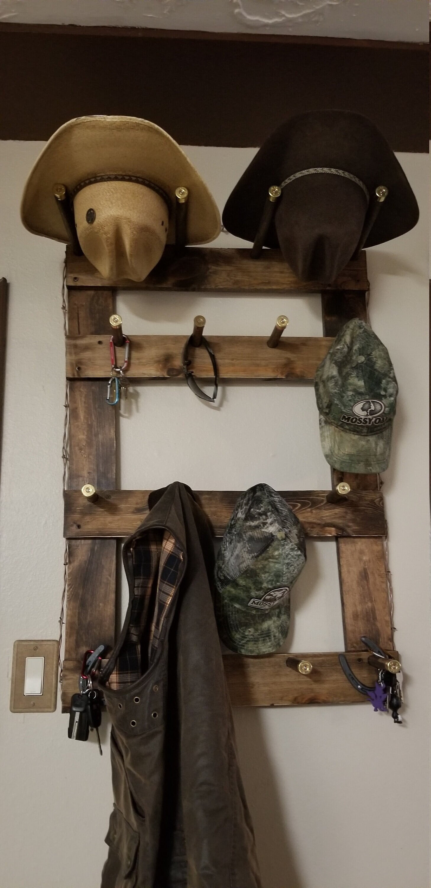 Cowboy Room Hat Shelves Ideas Rustic Hat Rack Shop On Pinterest
