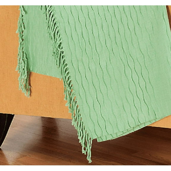 Cozelle Honeycomb Knotted Fringe Throw in Green - 50" x 60"