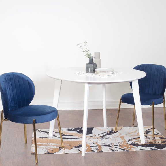 Cozy 3-Piece Dining Set with Round Table - Promotes Pleasant Dining Conversations