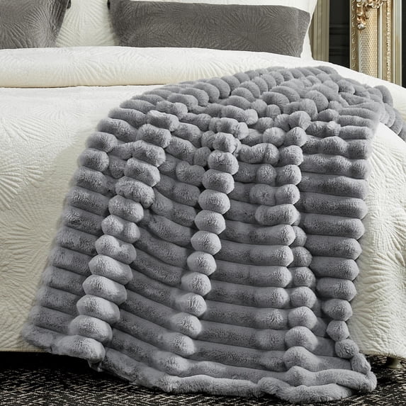 Cozy Bliss Faux Fur Plush Throw Blanket Soft Decorative Blanket for Couch, Sofa, and Bedroom,Gray,60"x80"
