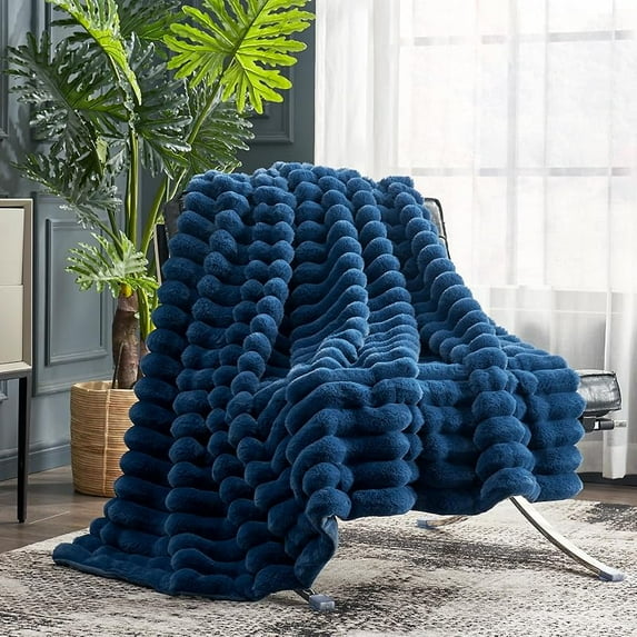 Create cozy living room vibes with the perfect throw blanket