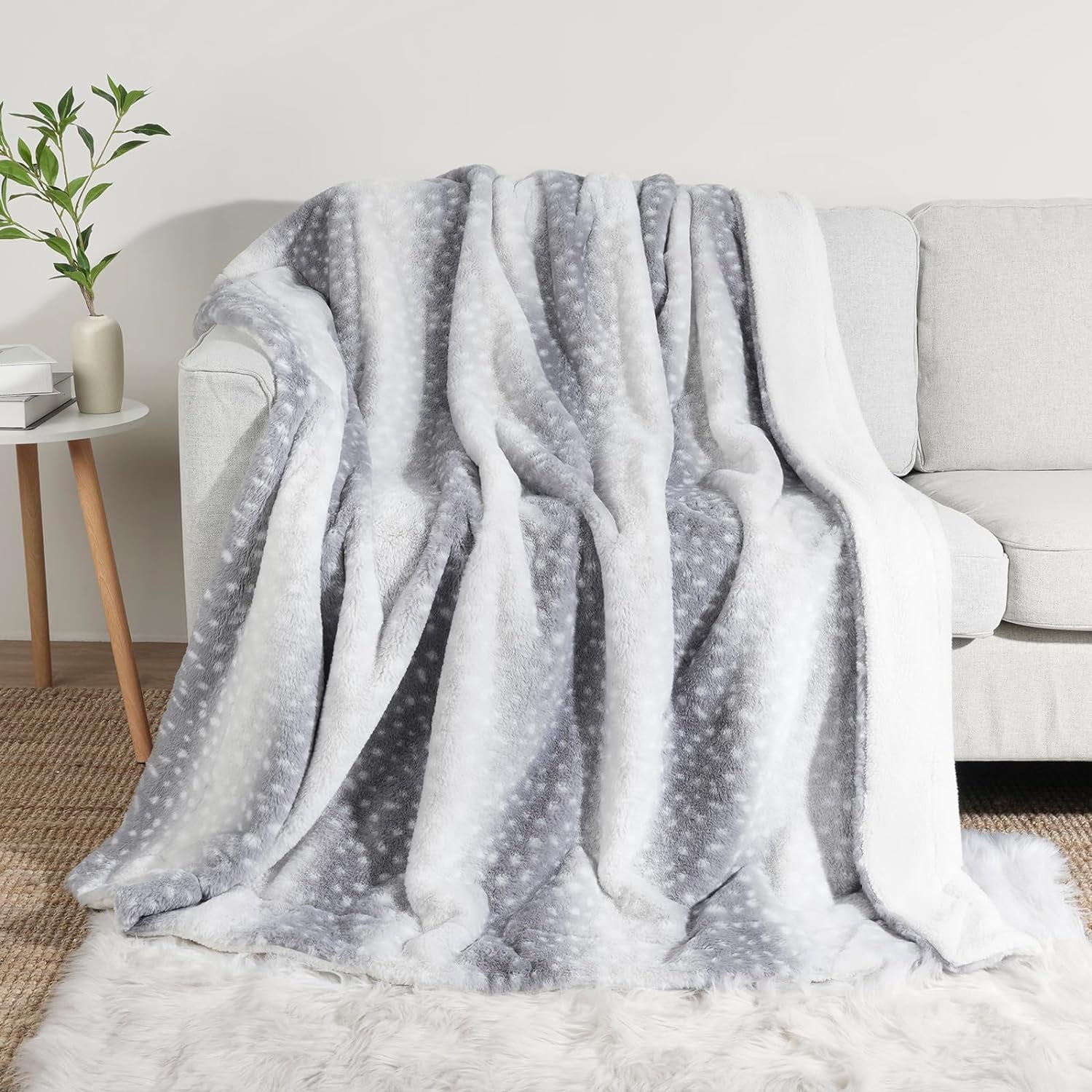 Cozy Bliss Luxury Faux Fur Throw Blanket Animal Striped Print, Non