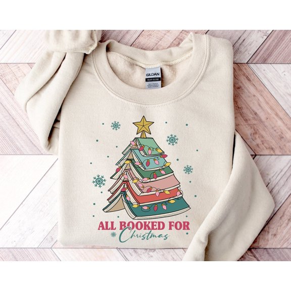Cozy Christmas Book Tree Sweatshirt – Cute Bookworm Holiday Outfit, Retro Reading Lover Crewneck