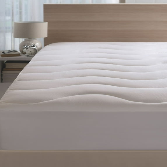 Cozy Clouds Cooling King Mattress Pad with Coolmax