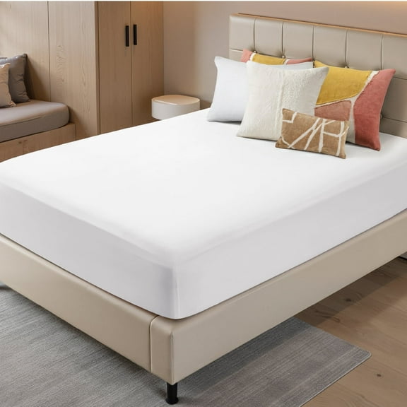 U by Bedsure Fitted Sheet King Size Only - Brushed Microfiber Bed Sheets, Ultra Soft & Breathable, Fade Resistant & Easy Care (Black, 78x80 16 Inches, 1 Piece, 85GSM)