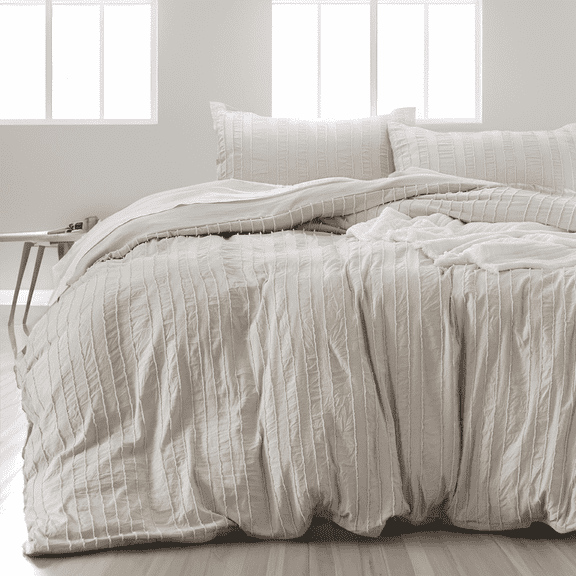 U by Bedsure Boho Comforter Set Full - Linen Color Tufted, 3 Pieces Farmhouse Shabby Chic Embroidery Bed Set, Striped Pattern Comforter for All Seasons