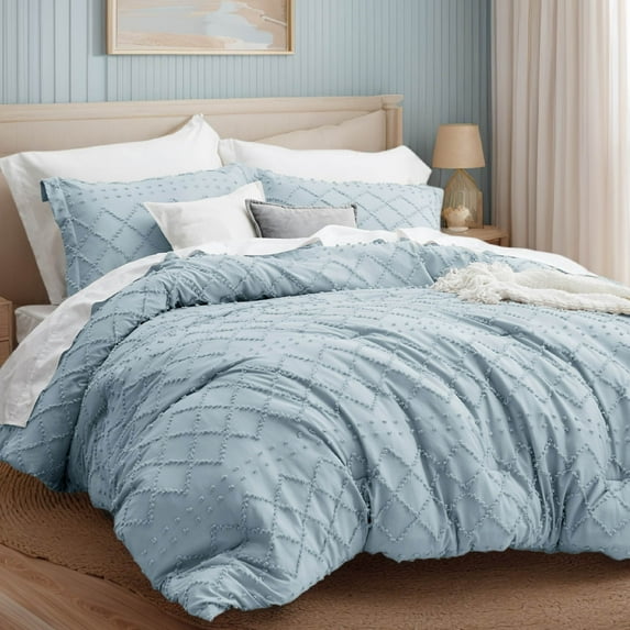 U by Bedsure Comforter Set, Boho Tufted Shabby Chic Bedding Comforter Set, 3 Pieces Vintage Farmhouse Bed Set for All Seasons, Soft Bedding Set with 2 Pillow Shams,Full,Winter Sky