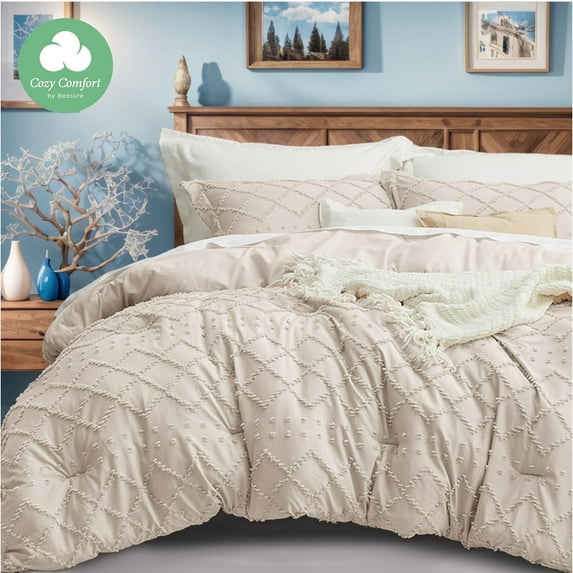 U by Bedsure King Comforter Set, Boho Tufted Shabby Chic Bedding Comforter Set, 3 Pieces Vintage Farmhouse Beige Bed Set for All Seasons, Soft Bedding Set with 2 Pillow Shams, Oat Milk
