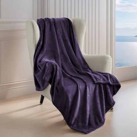 U by Bedsure Fleece Blanket Queen Blanket Purple, 260GSM Soft Lightweight Plush Fuzzy Cozy,89X89 inches
