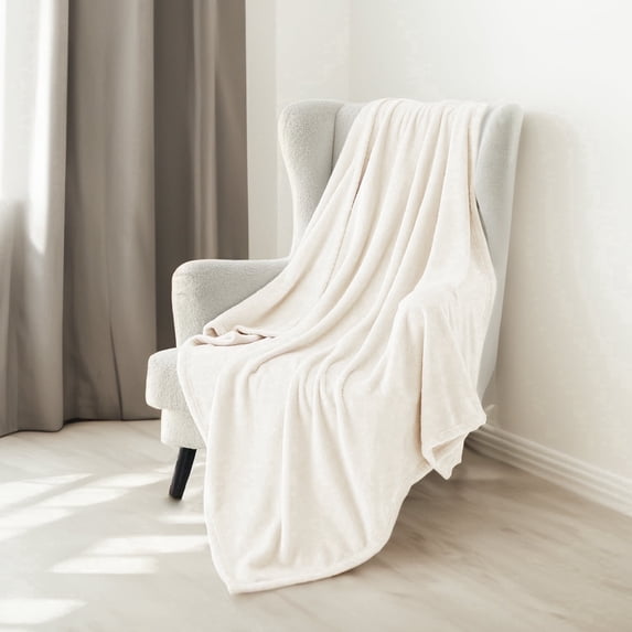 U by Bedsure Fleece Blanket Twin Blanket, 260GSM Cream Lightweight Super Soft Cozy Blanket,59X79 inches