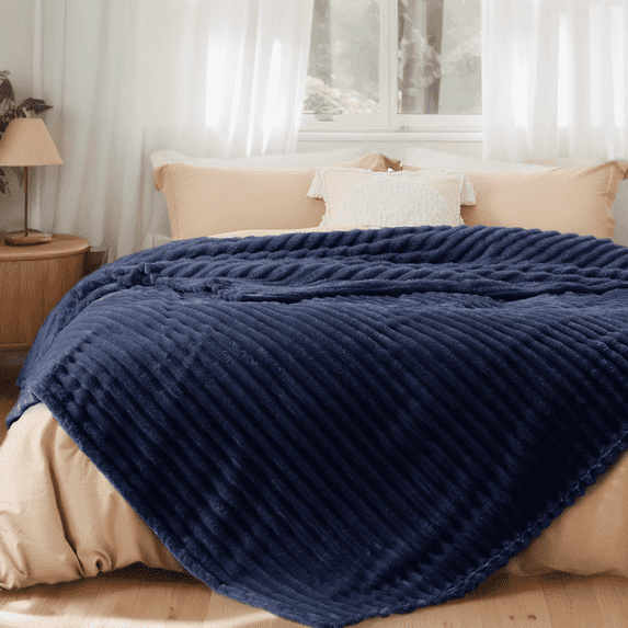 U by Bedsure Pageant Blue Fleece Queen Blanket for Couch - Super Soft Cozy Blankets for Women, Girls, 90x90 inches