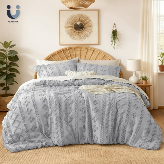 U by Bedsure Tufted Boho Comforter Set, 3 Pieces Farmhouse Shabby Chic Embroidery Bed Set, Soft Jacquard Comforter for All Seasons,Queen,Oyster Mushroom