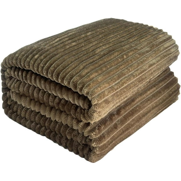 Cozy Double-Sided Women’s Throw Blanket – Plush Faux Fur & Soft Flannel, Non-Shedding & Lightweight | Winter Home Decor Must-Have & Thoughtful Birthday Gift,70x80 Inch(Coffee 1 PCS)