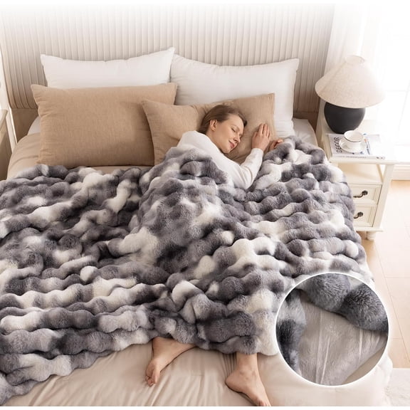 Cozy Faux Fur Throw Blanket for Bed Warm Fuzzy Throw Blanket, Soft Plush Thick Bubble Blankets for Bedroom and Living Room, Furry Luxury Blanket, 90 x 90,Tie-Dye Grey