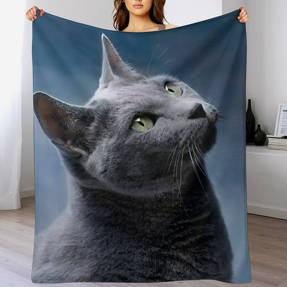 Cozy Flannel Blanket with Realistic Gray Cat Design Soft Warm All-Season Comfort for Sofa Bed Office Camping Travel Ideal Gift for Cat Lovers Friends Family