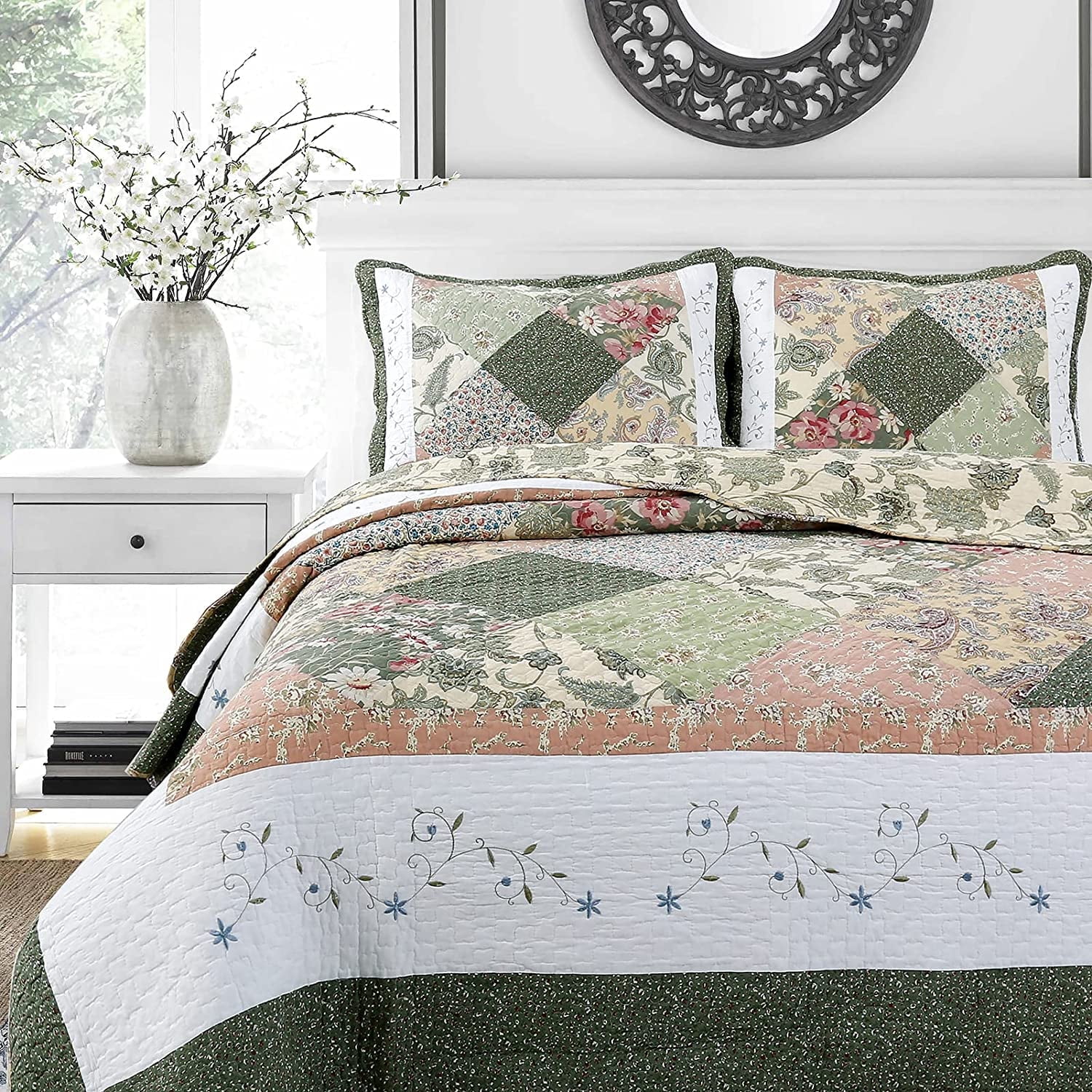 Cozy Line Country Cottage Floral Dark Green Scalloped Edge Real Patchwork 100% Cotton 3-Piece Reversible Quilt Set, Queen