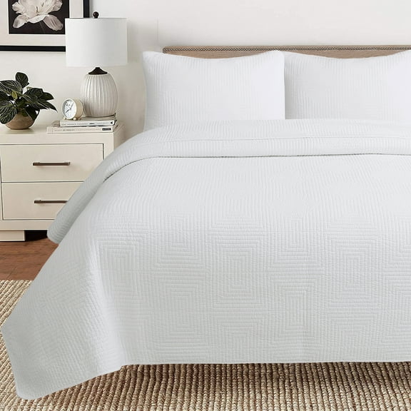 Cozy Line Home Fashions Geometric Maze Solid White 100% Cotton 2 Piece Quilt Bedding Set, Twin