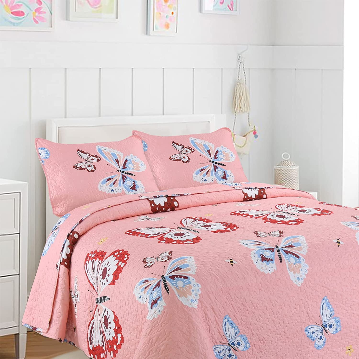 Pink Reversible Microfiber Butterfly Queen Quilt Set