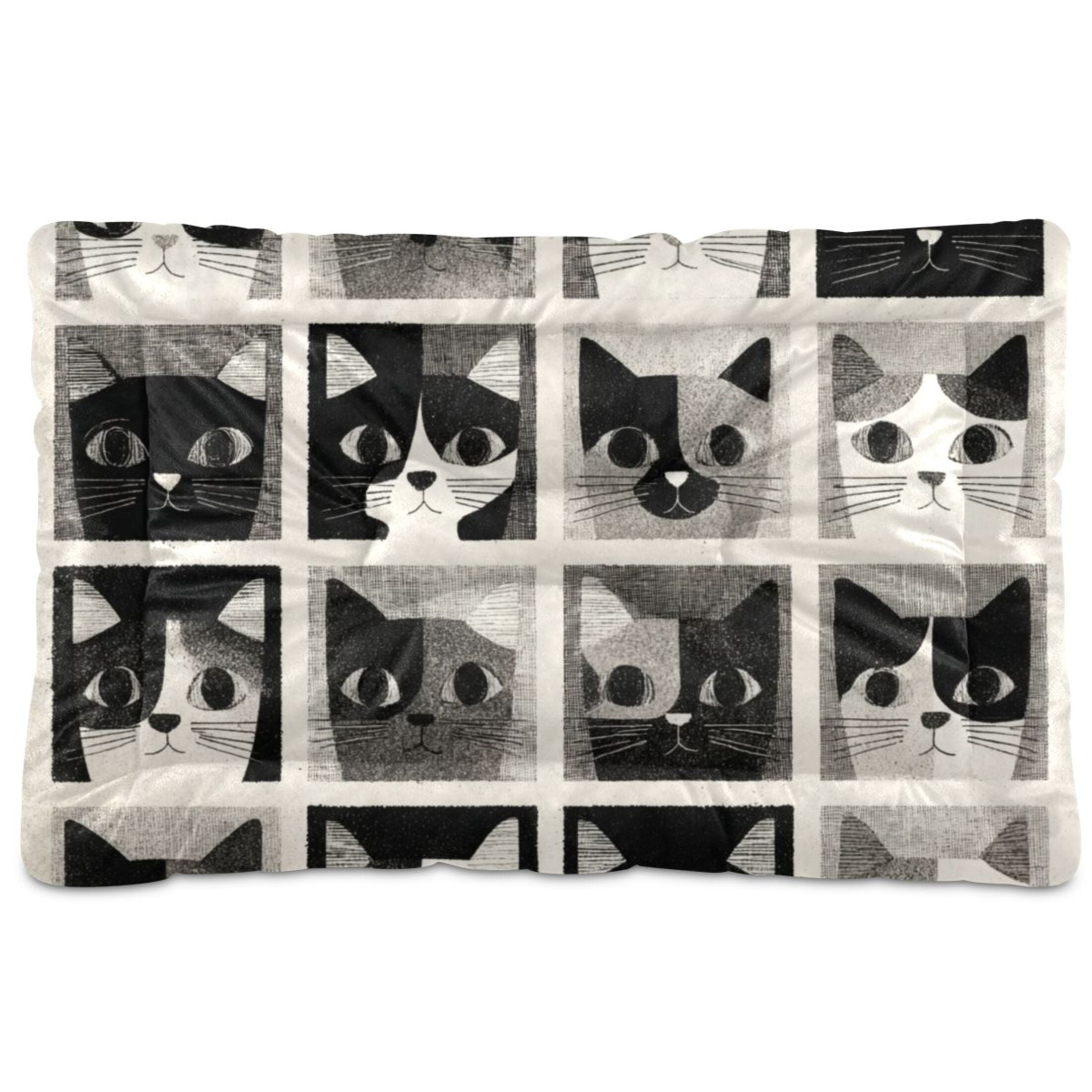 Cozy Mat Pet Bed Indoor Outdoor Warm Soft For Cat Dog Puppy(S/M) Black White Cat Faces