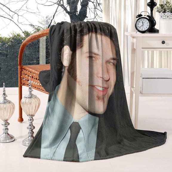 Cozy Solf and Comfortable Paul Rudd Fleece Throw Blankets for Sofa Bed Office Camping Travel Living Room Home Decoration Plush Beach Blanket Gift Throw Blanket 50'' X 60''