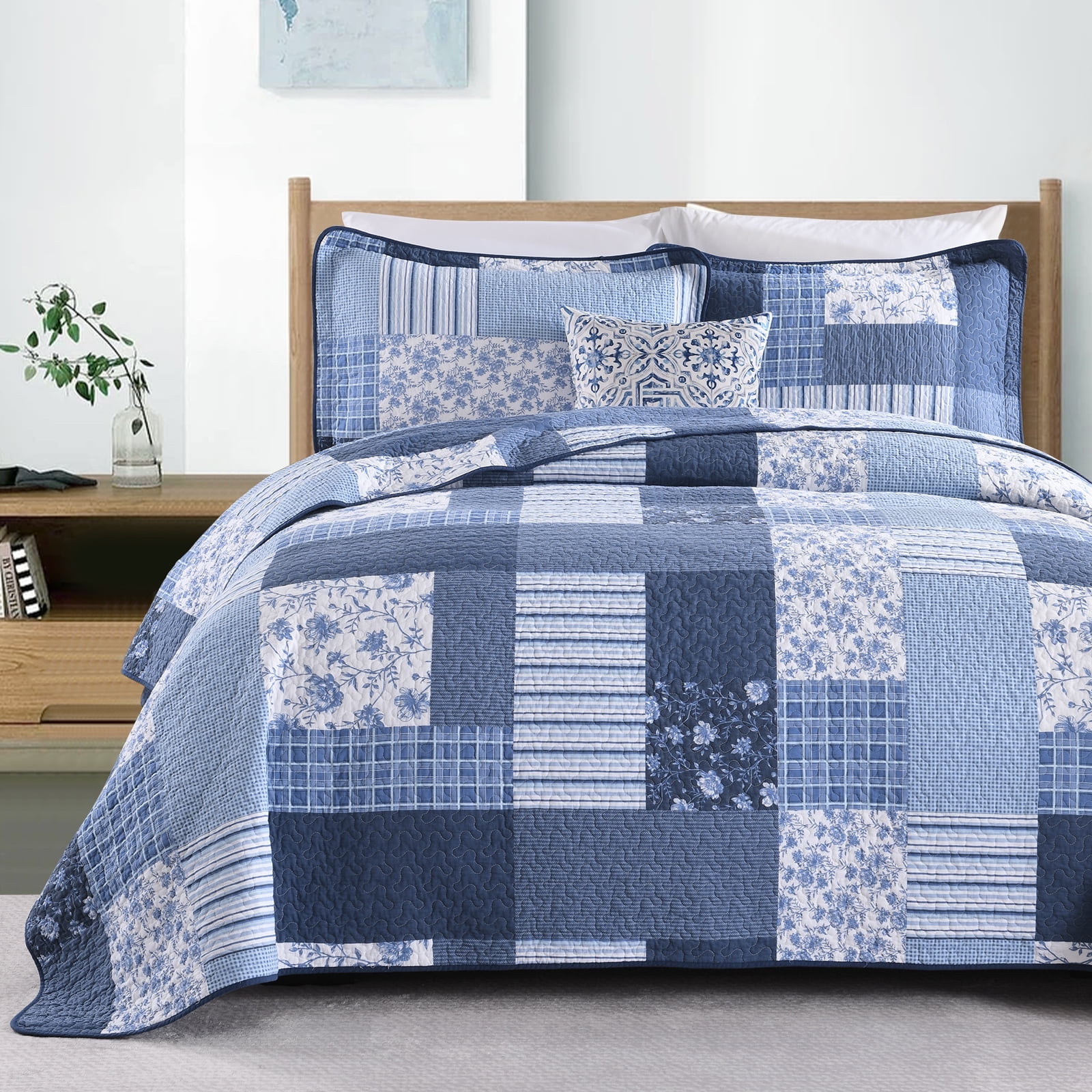 CozyDH Blue Plaid King Quilt Set, 100% Cotton Soft Lightweight 3-Piece Bedding Set, Classic Patchwork Bedspread Coverlet with 2 Shams