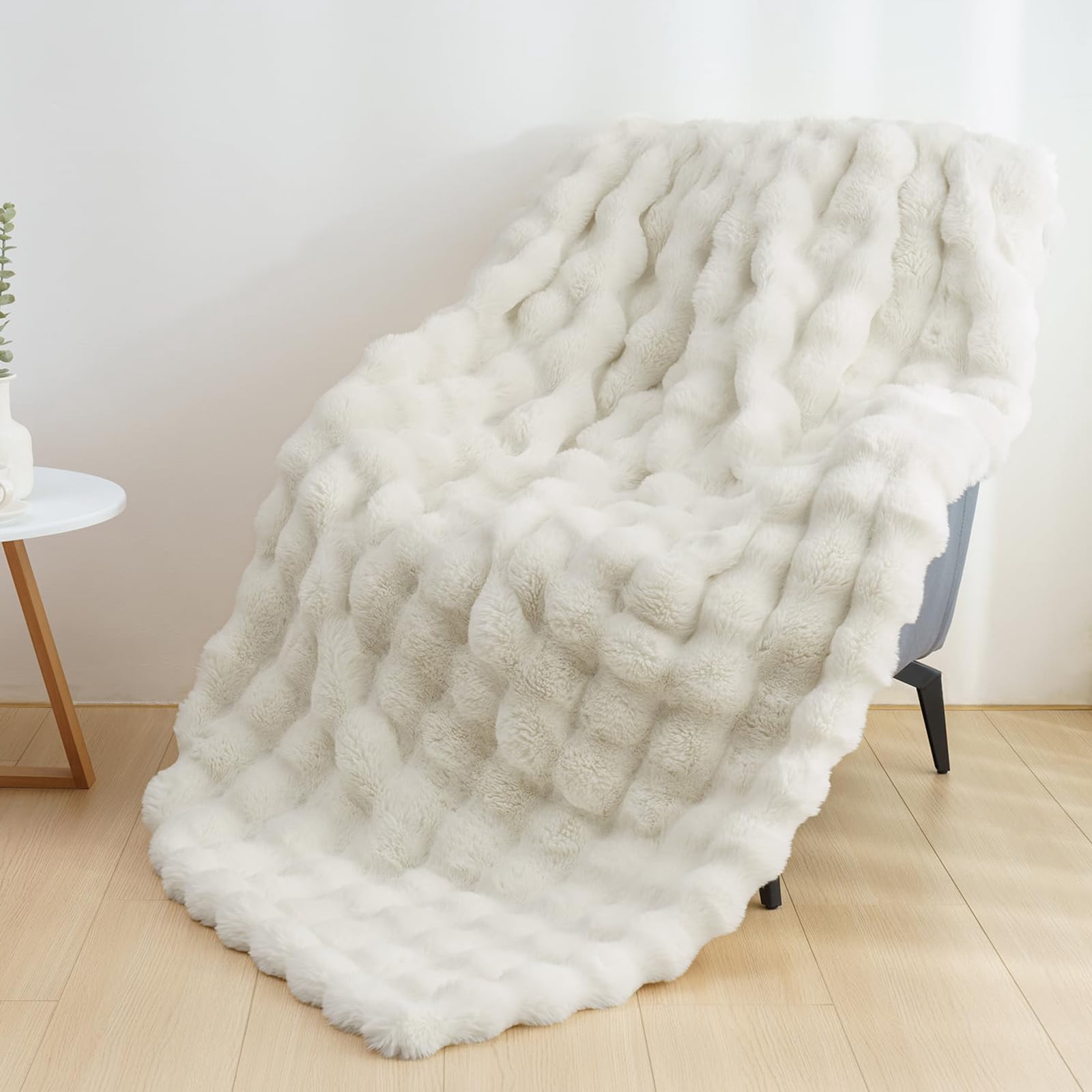 Cozylore Faux Fur Throw Blanket for Bed Luxury Fluffy Thick Bubble Blanket Warm Cozy Throw for Bedroom Living Room, 90" x 90", Cream