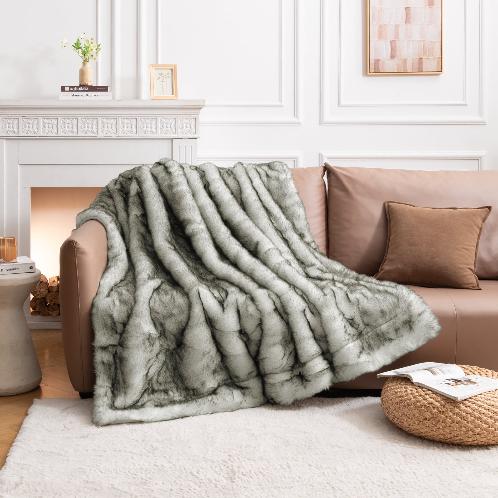 Cozylore Luxury Faux Fur Throw Blanket for Bed Super Thick Warm Long Fluff Fuzzy Blankets for Bedroom Living Room, 60" x 80", White