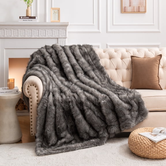 Cozylore Luxury Faux Fur Throw Blanket for Couch Super Thick Warm Long Fluff Fuzzy Blankets for Bedroom Living Room, 50" x 60", Gray