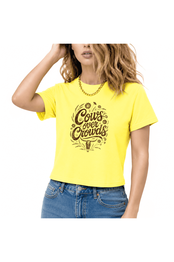 Women's Cows Over Crowds Western Floral Bull Skull Graphic Cropped Short Sleeve T-Shirt Suitable Trendy Tops