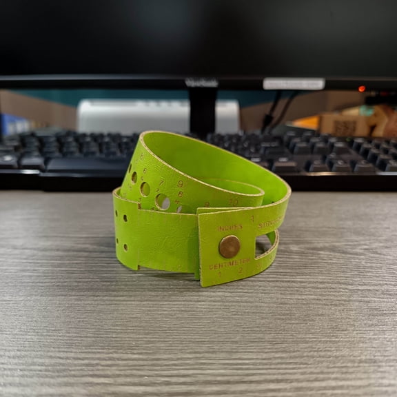 The Crafters' Multi-Wrap,7-in-1 Leather Measuring Tool, Handmade Multifunctional Dual-Scale Ruler with for Knitters & Crocheters, Hook, Needle Sizer,Yarn Tester