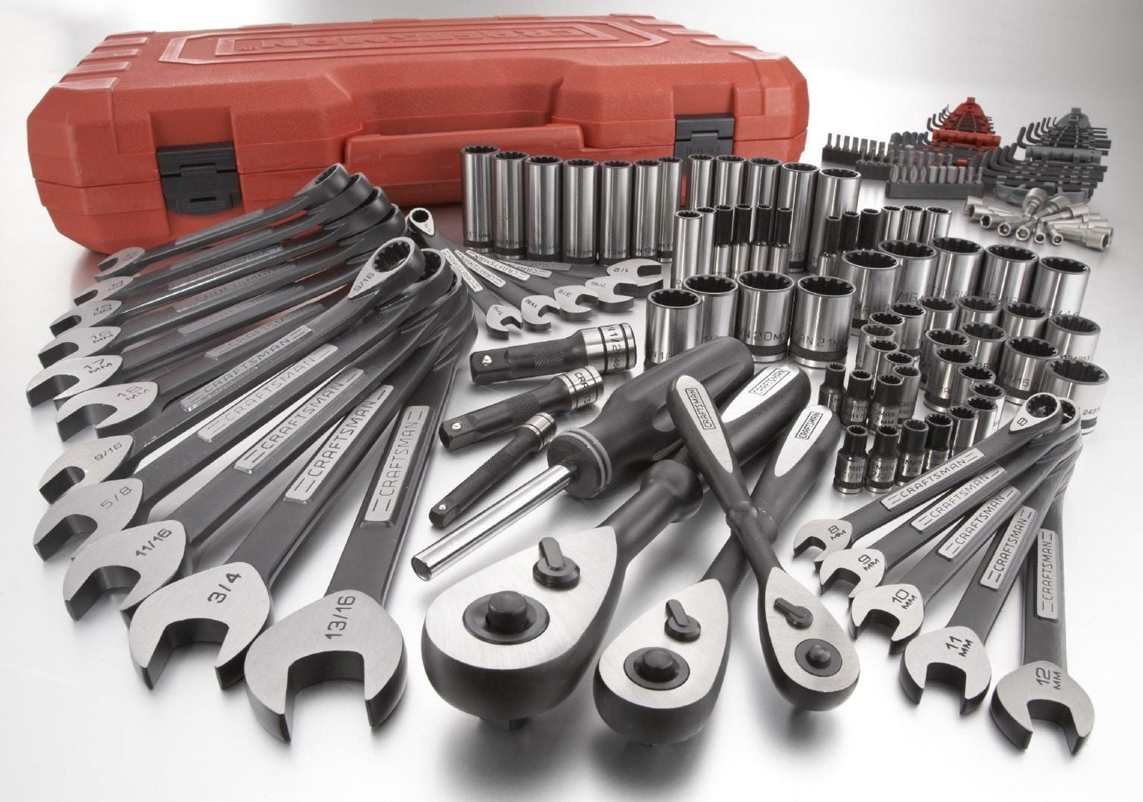 Craftsman 300 piece hotsell