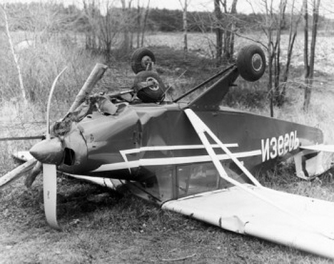 Crashed airplane in a field Canvas Art - (24 x 36)