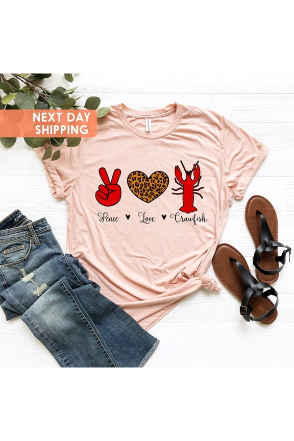 Crawfish Shirt, Peace Love Crawfish, Crawfish Shirt For Women, Crawfish, Love Crawfish tee,Crawfish T Shirt, Crawfish Season,Cajun Boil Tee Tshirt All Size S-5XL