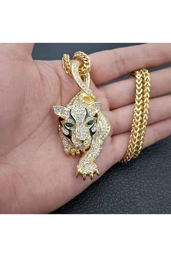 Crawling Leopard Chain for men Iced Out Animal Pendant for men Necklace Green Eyes Panther Necklace Hip Hop Iced Out Chain Sports Star Pendant Rap Punk Rock Clubs CZ Diamond Bling men jewelry