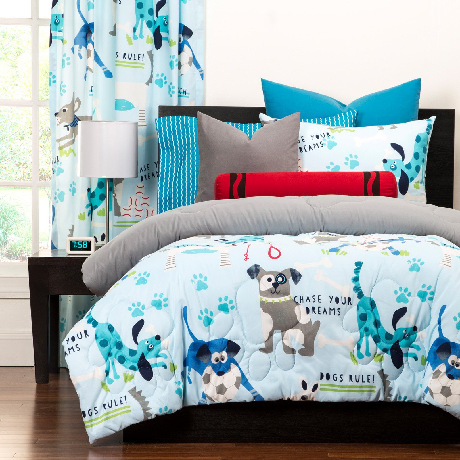 Crayola  Chase Your Dreams 3-piece Comforter Set 3 Piece Queen, Full - Queen, Full