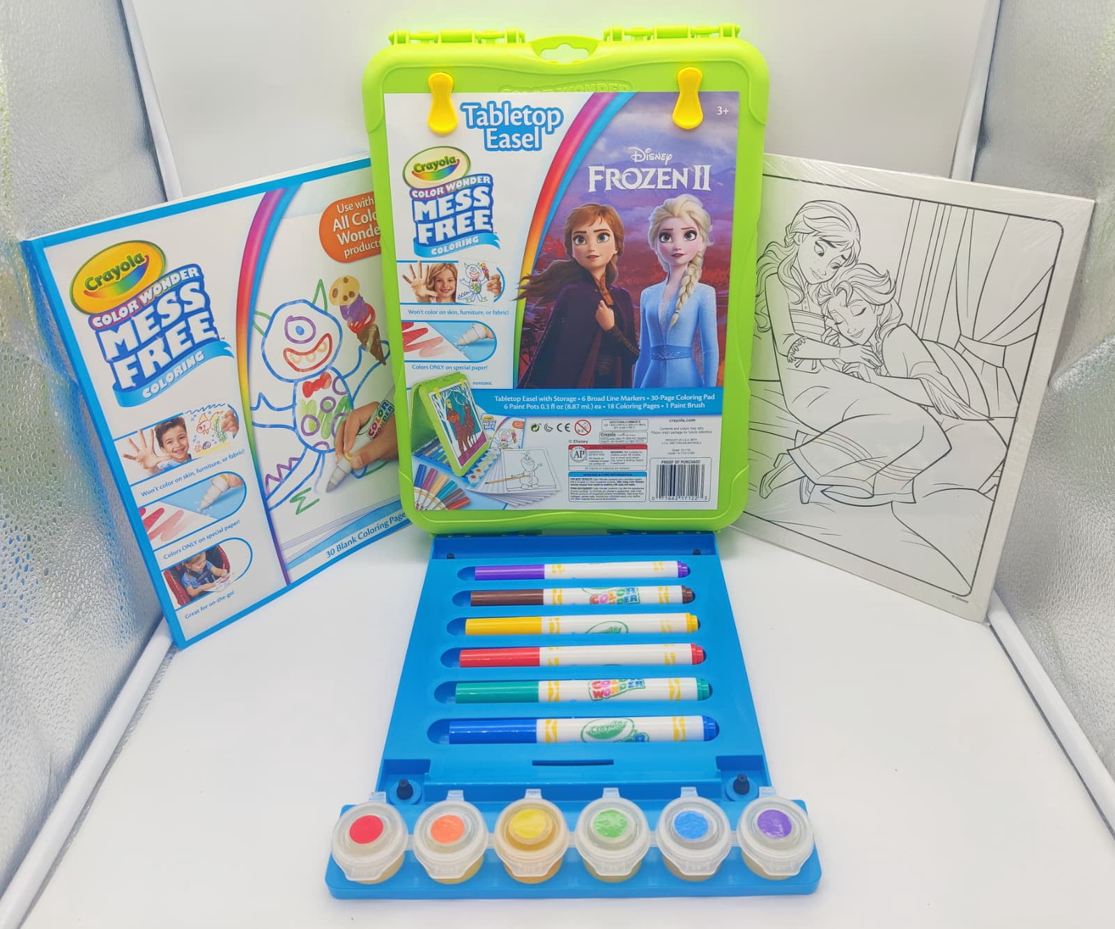 Crayola Frozen 2 Art Set: Color Wonder Travel Easel, Mess Free