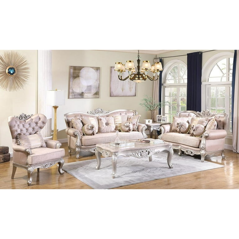 Cream 2024 tufted couch