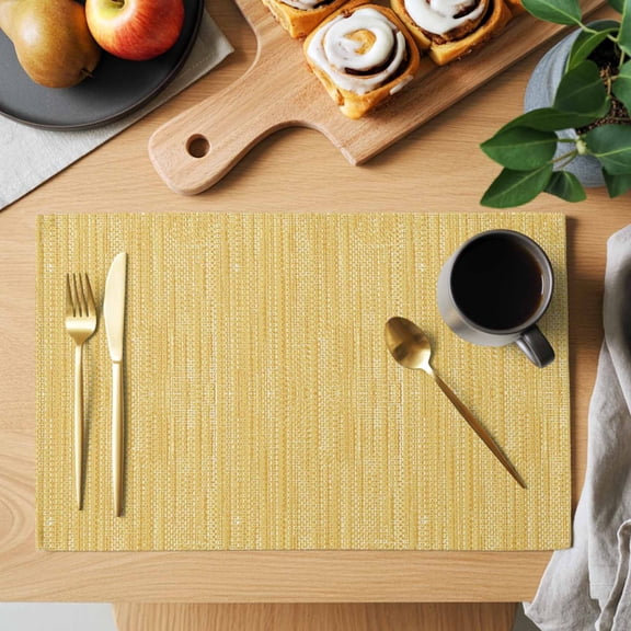 Cream Yellow Placemats Set of 1 Country Vintage Minimalist Solid Color Backdrop Heat Insulation Washable Place Mats, Non-Slip Table Mats for Dining Table Party Kitchen Decor, 13x19 Inch