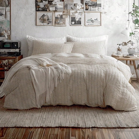 Cream white queen size 3-piece bedding set, boho style with crinkle texture, all-season geometric pattern comforter set