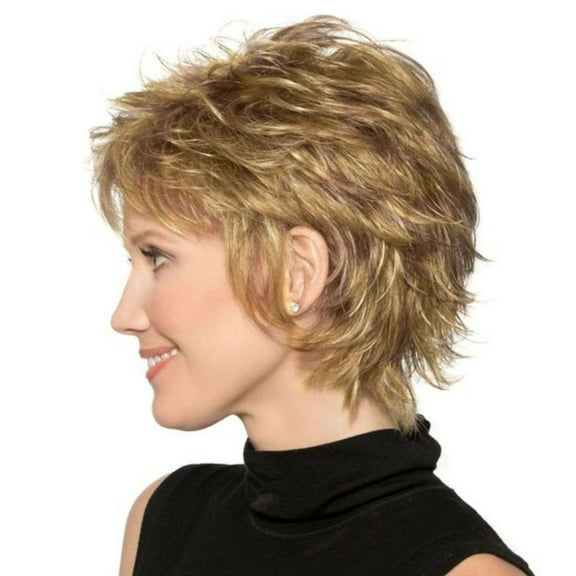 Creamily Blonde Wig with Bangs Layered Short Blonde Wigs for Women Synthetic Pixie Cut Wigs Glueless Blonde Wigs with Highlight（Honey Blonde）