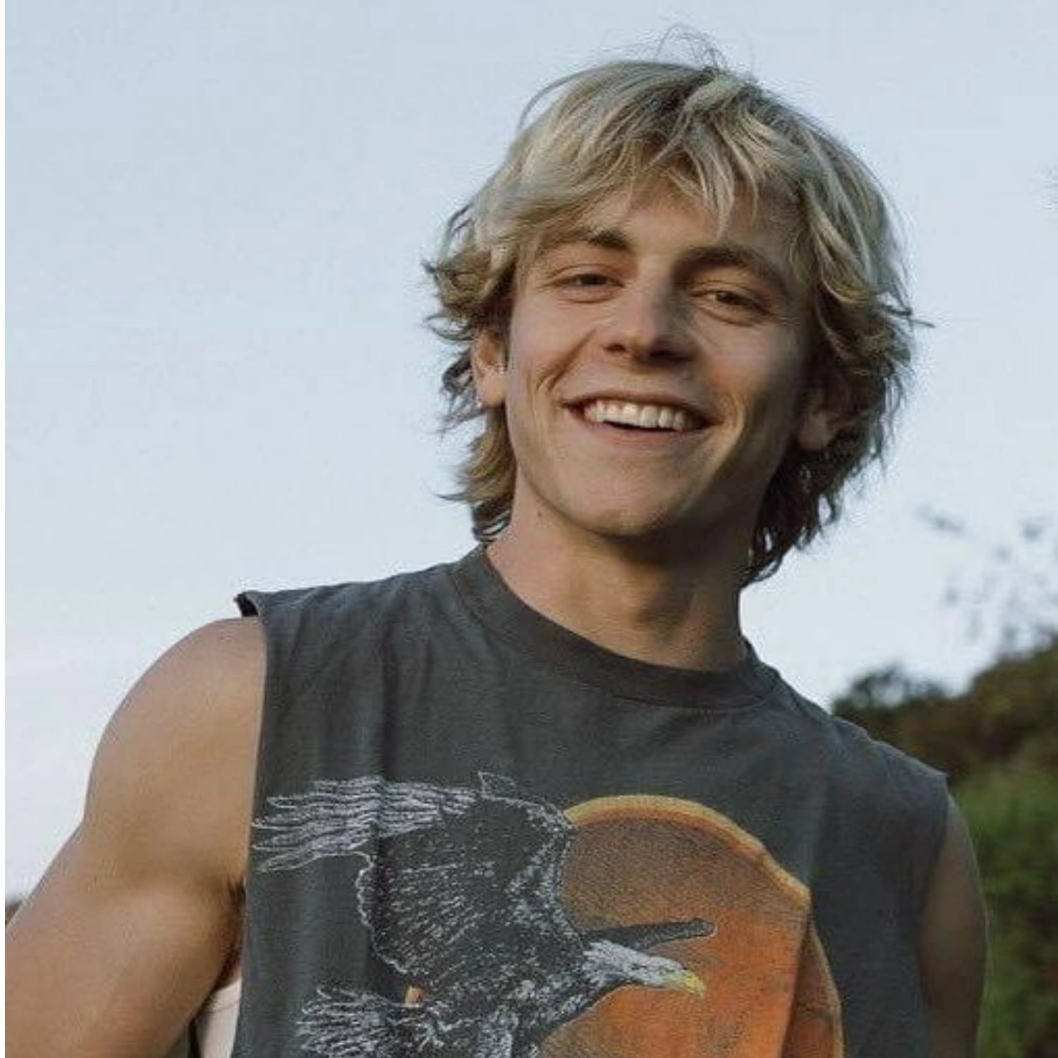 Creamily Mens Wigs Blonde Wigs for Men Mullet Wigs Layered Fluffy Wolf