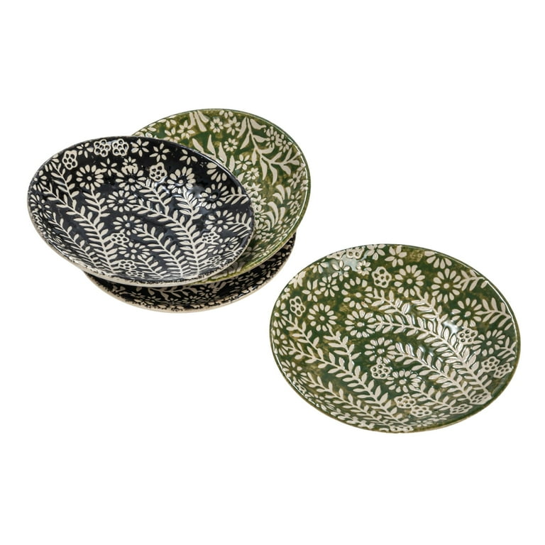 Creative Co-Op Round Stoneware Plate with 4 Wax Relief Botanical