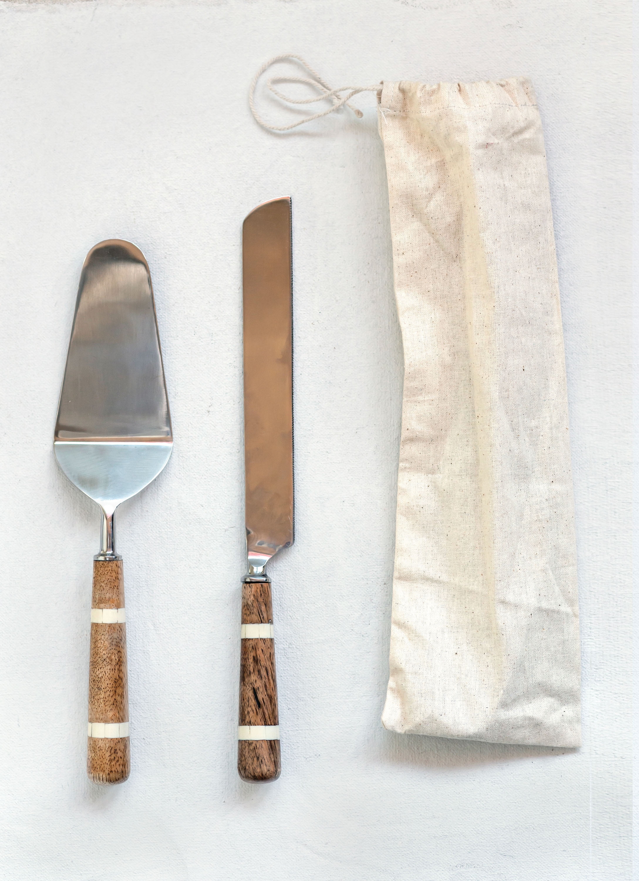 Creative Co-Op Stainless Steel Cake Knife & Server with Wood & Horn Inlay Handle and Bag (Set of 2 Pieces)
