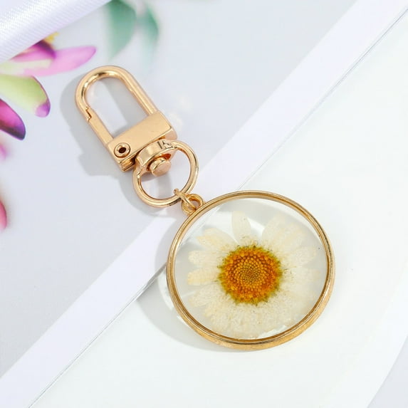 Resin Keychain Natural Dried Flowers Pendant Oil Drip Treatment Process Key Ring for Women Girls Nationality Eyes