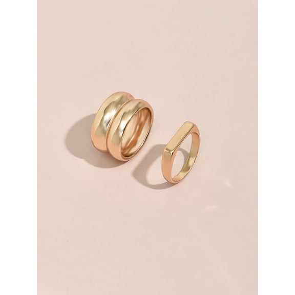 Womens Fashion Ring Trendy Design Lightweight Zinc Alloy Ring Beautiful Look Everyday Jewelry Womens Ring Fashionable Ring and Zinc Alloy Jewelry