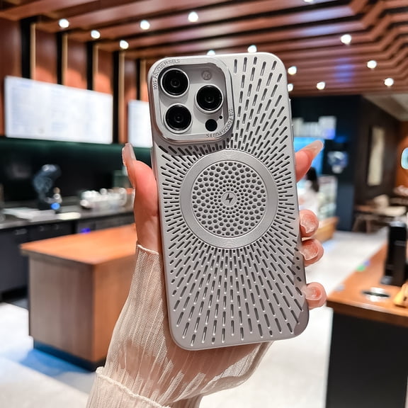Creative Hollow Protective Cover Summer Ice Cooling Phone Case for iPhone16promax,iPhone16plus,iPhone15promax,iPhone15plus, iPhone15,iPhone14promax,iPhone14plus,iPhone13promax,iPhone13,iPhone12promax