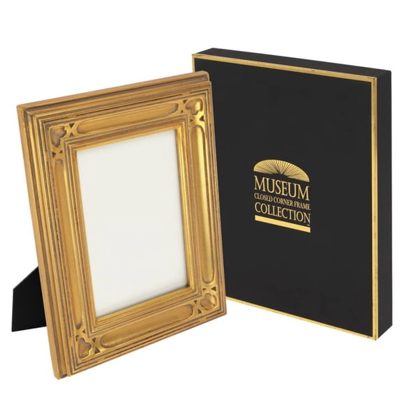 Creative Mark Museum Collection Gothic Gold Picture Frame, 5x7" Antique Style Ornate Tabletop Frame, Solid Wood with Hand-Finished Gesso Coating, Easel Stand for Table or Wall Use, Gift Box