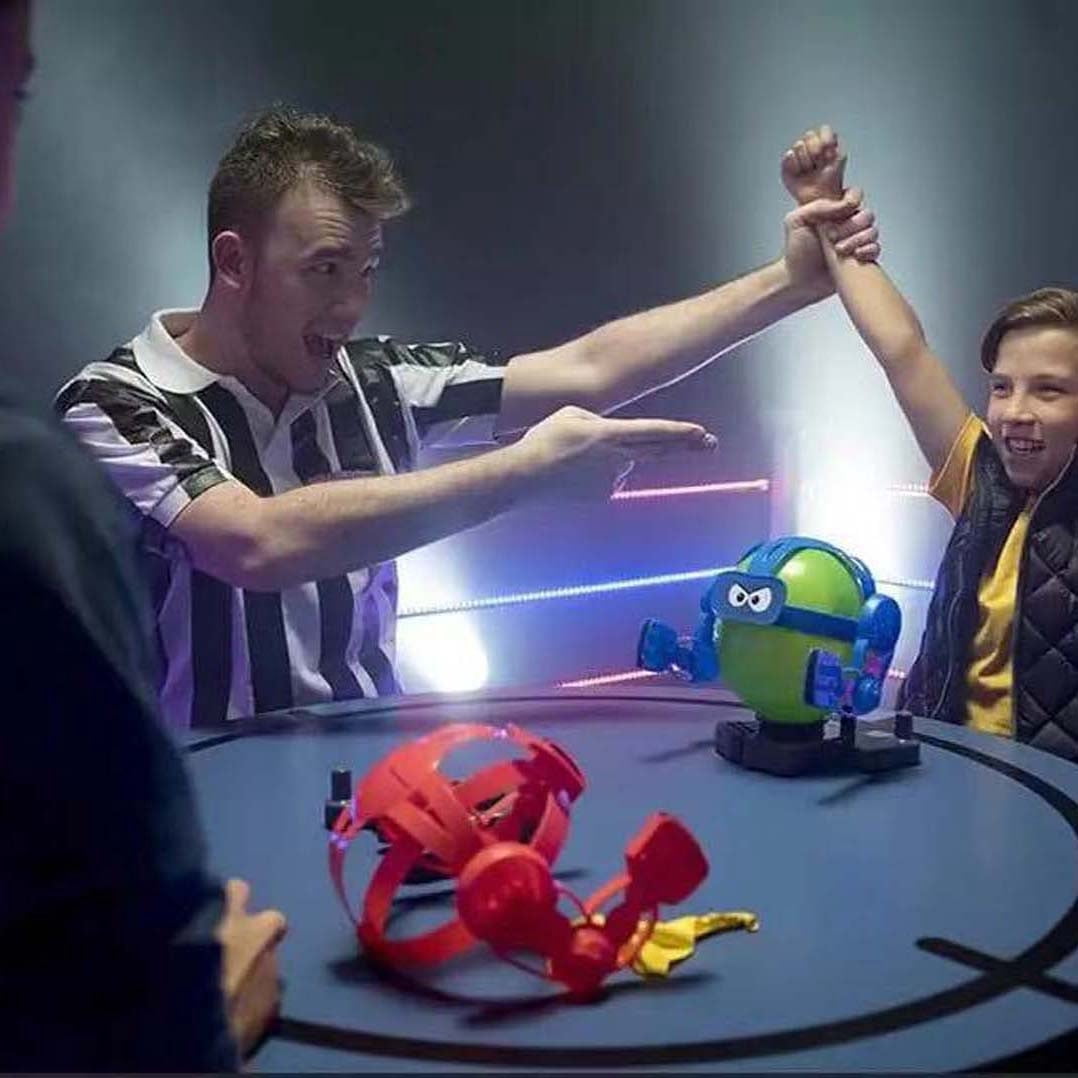 Creative competitive interactive parent-child robot Boxing game